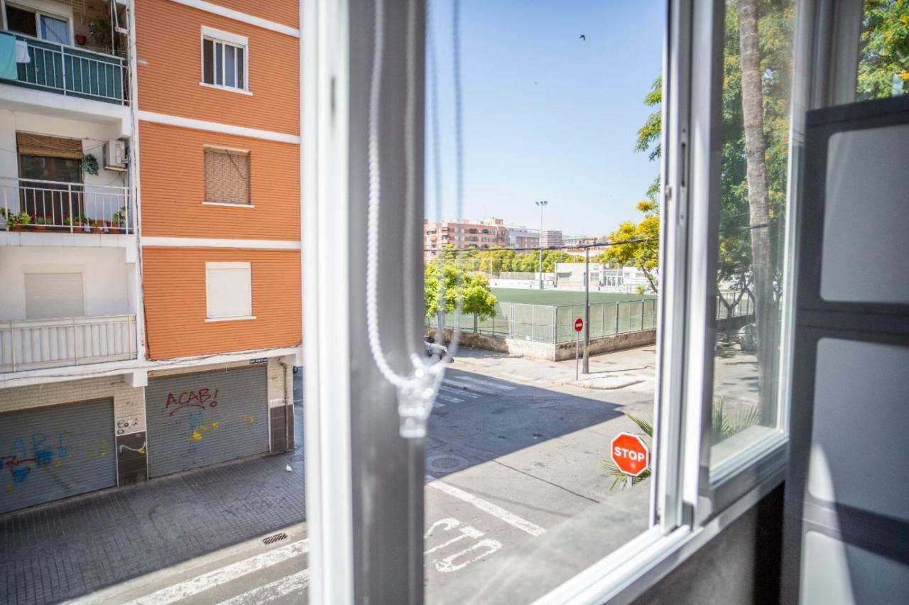 Piso De Diseno A 5 Min Andando De La Playa Lejlighed Valencia Eksteriør billede